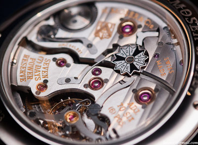 H Moser & Cie