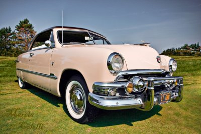 1951-FORD CUSTOM DELUXE VICTORIA HARDTOP_2197.jpg