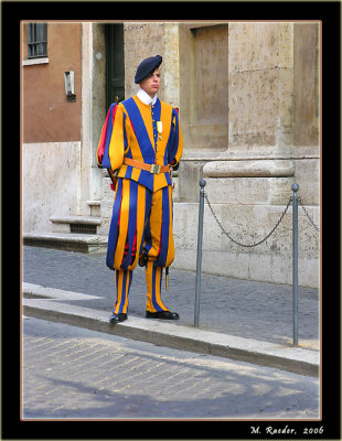 Swiss Guard at the Vatican_402b