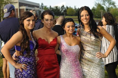 NAZ PROM 2012-36.JPG