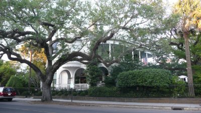 Another beautiful house on the Battery.