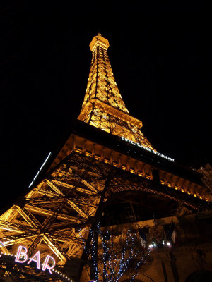 P3081966 - Eiffel Tower at Night.jpg