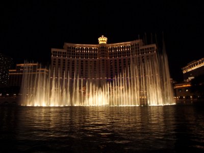 P3082013 - Bellagio Fountain.jpg