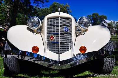 Exposition de voitures anciennes - Ile des moulins