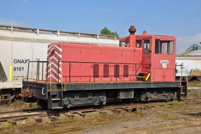 138 - Saturday morning - Sept 18 - Gunderson Railcar in Atchison KS