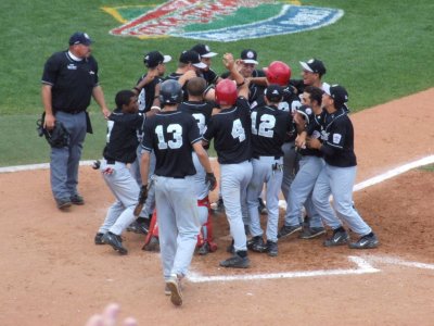 2006_0817LL-World-Series40103.JPG