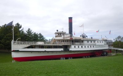 SS Ticonderoga.jpg