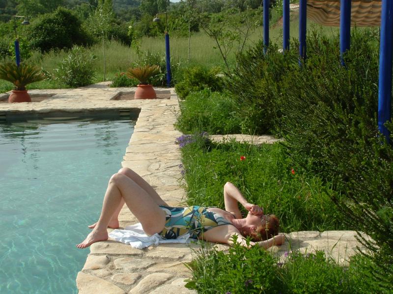 Tina Brady relaxes at La Cazella, Spain 2006