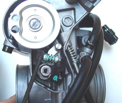 Pump Linkage 07 CRF450 Rotated to see Cam Roller1.jpg