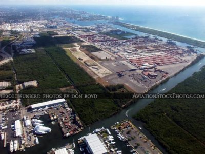 2011 - east of FLL with the Harbour Towne Marina, Dania Cut-Off Canal, and Port Everglades aerial landscape stock photo
