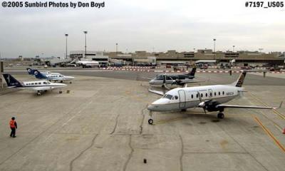 Continental Connection Raytheon B-1900D N830CA airline aviation stock photo #7197