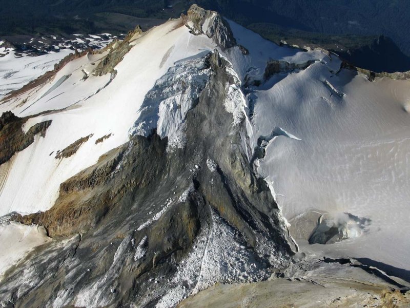 Sherman Pk Avalanche (MtBaker081206-105adj.jpg)