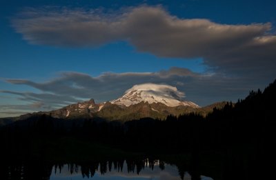 Mt. Rainier From Chinook Pass  (WAC091210-156.jpg)