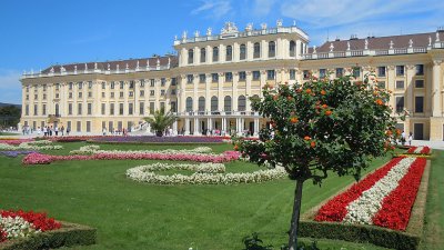 Schnbrunn Palace scene 2