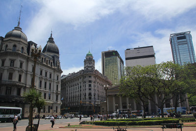 Current City Hall (left) and Plaza de Mayo