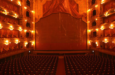 The stage, orchestra and box seats of Teatro Colon