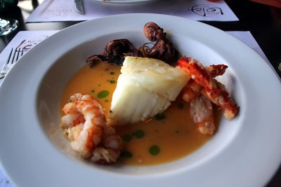 Chilean sea bass, king crab and shrimp, Ushuaia