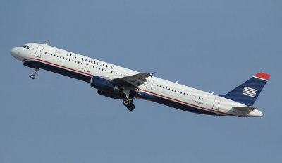 US Airways A-321 lifting off from JFK Runway 4L