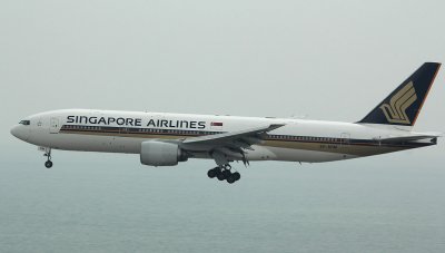 SQ 777 landing in HKG, Sep 2011