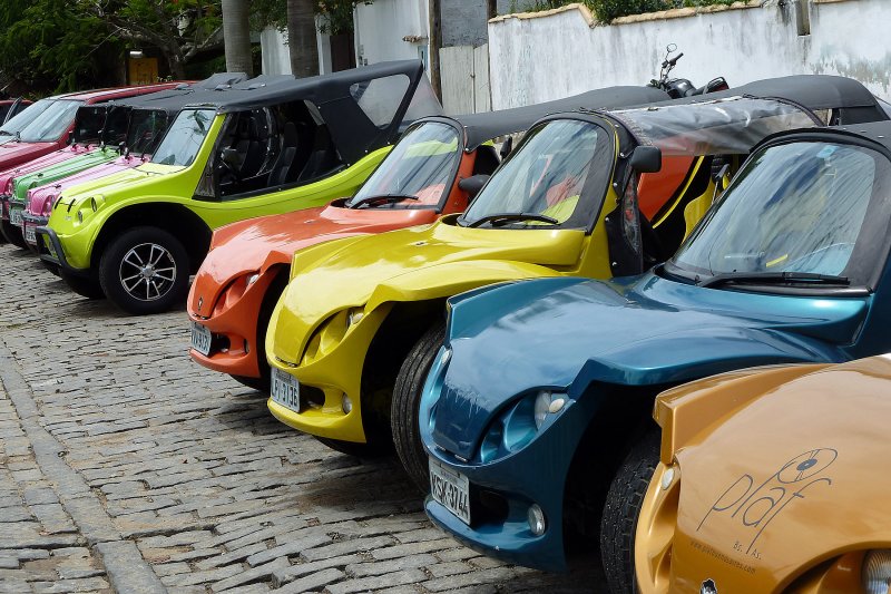 I know Howard would have liked to have rented one of these snazzy cars.  You could rent cars, buggies, & scooters in Buzios!