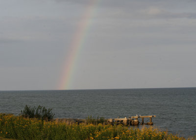 On the drive along Lake Michigan north of Manitowoc, I saw a beautiful rainbow