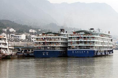 A trip on the Lesser Gorges is a popular attraction, although the current water level may soon make it less so.