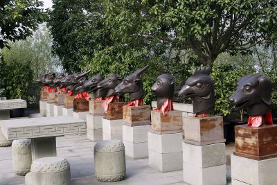 Loved the animal heads! I was born in the year of the rabbit, I think.