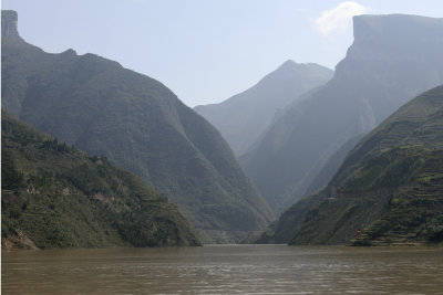 Qutang Gorge, on the way to Shibaozhai - or maybe it was Wushan. I'm afraid I forget!