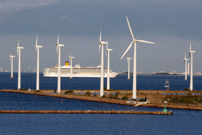 Costa ship & wind turbines