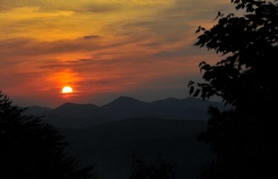 Sunrise from the Foothills Parkway