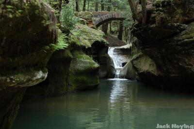 Devils Bathtub from below