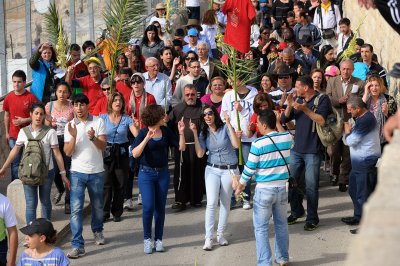 Singing and dancing at the Palm Sunday procession