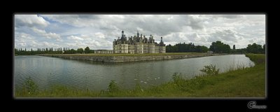 Chateau Chambord-Pano-frame.jpg