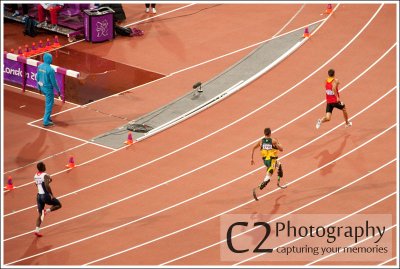 35-London 2012 - Mens 400m Qual - Nigel Levine GBR and Oscar Pistorius RSA_D3A2890.jpg