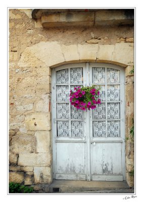 Decorated Doors in Domme - 3041.jpg