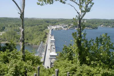 Bagnell Dam