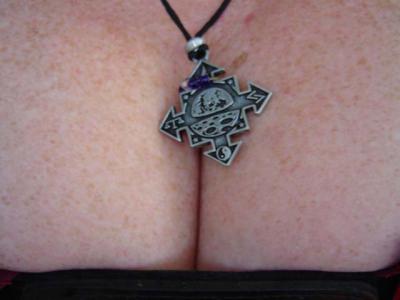 Cleavage Pic #3. Anybody got a clue?
