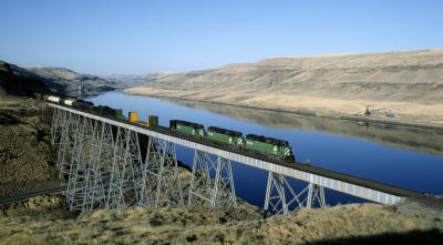 Burr Canyon trestle along Snake River