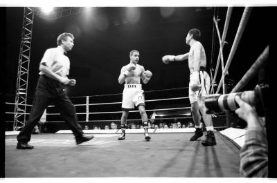 Boxe: November 1999
