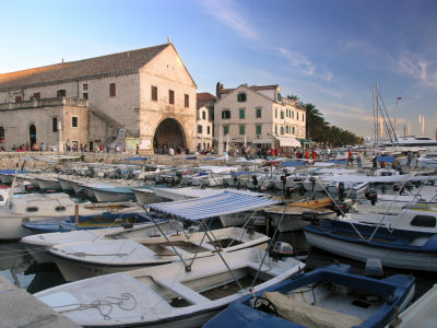 hvar2.jpg