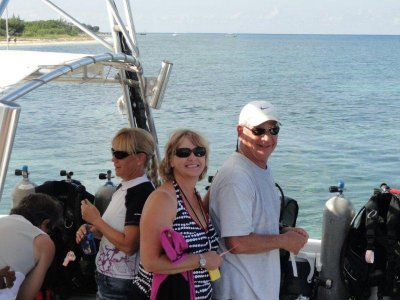 Marla Mary & Larry dive boat