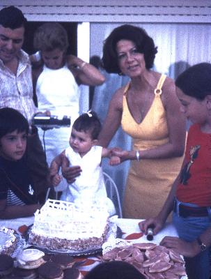 My sister Georgia's 1st birthday party (2-Aug-1972)
