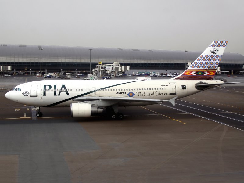 A310-300 AP-BGS