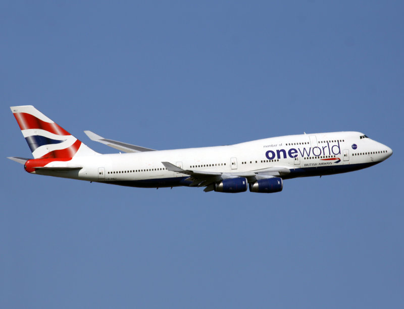 B744 G-BNLI