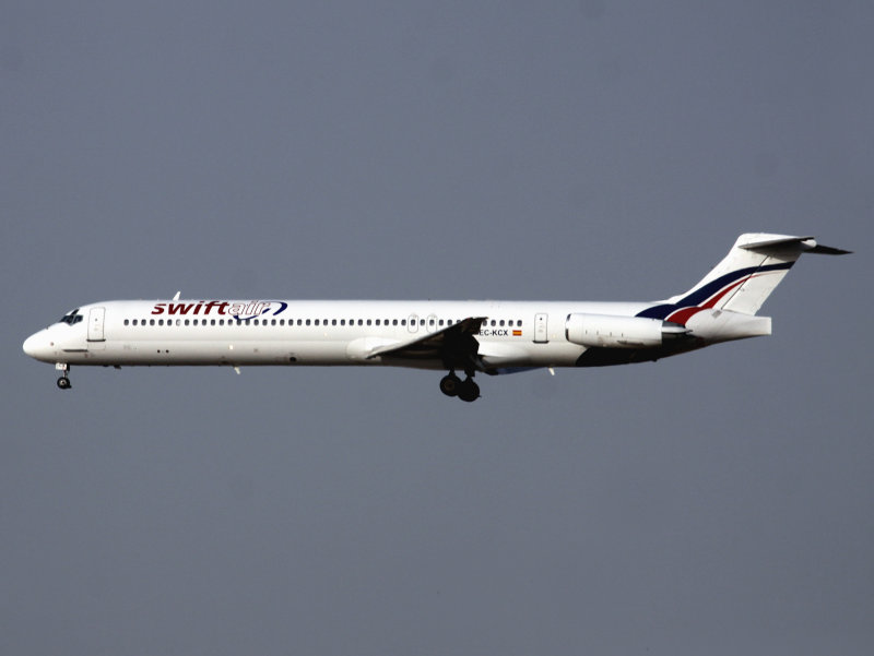 MD-80 EC-KCX