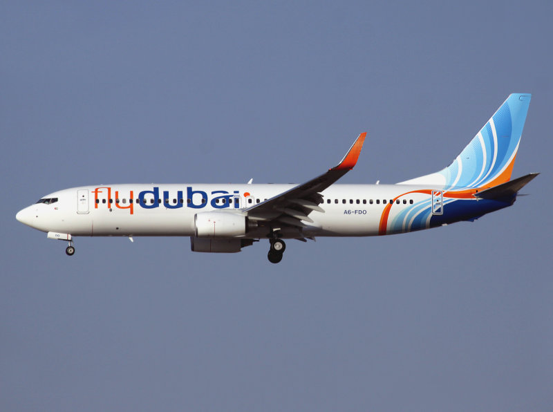 B737-800 A6-FDO