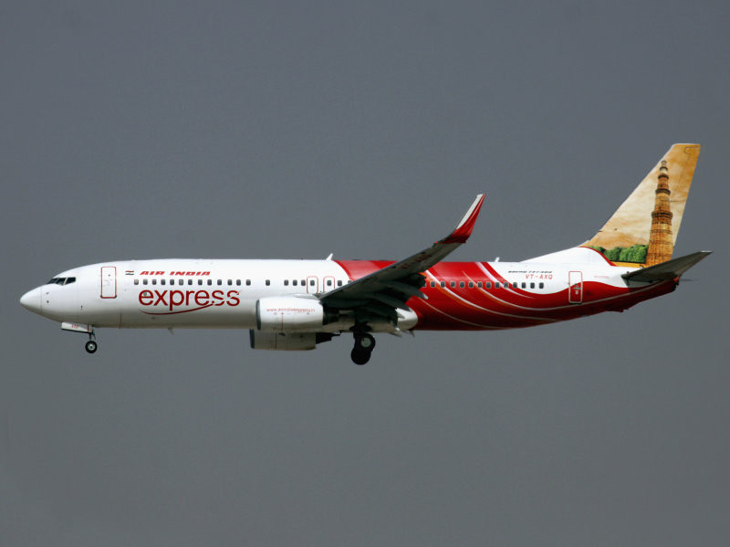 B738 VT-AXQ