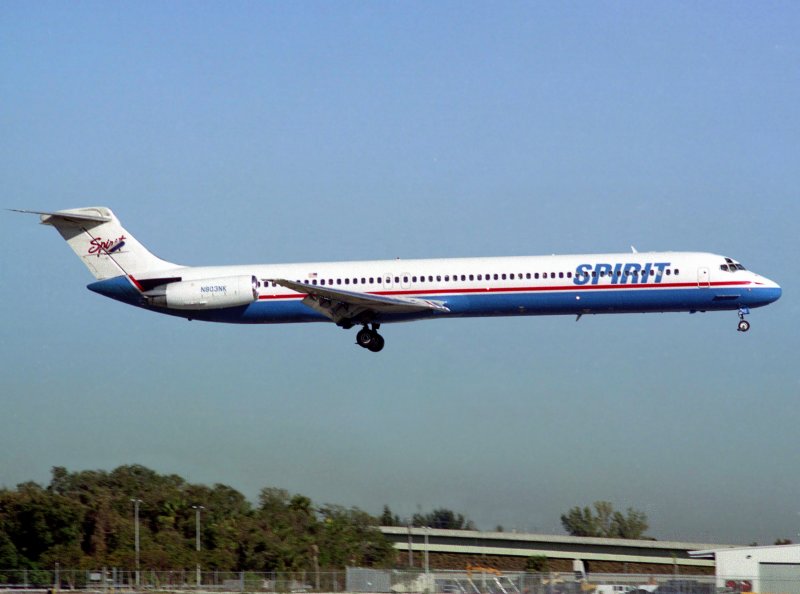 MD80  N803NK