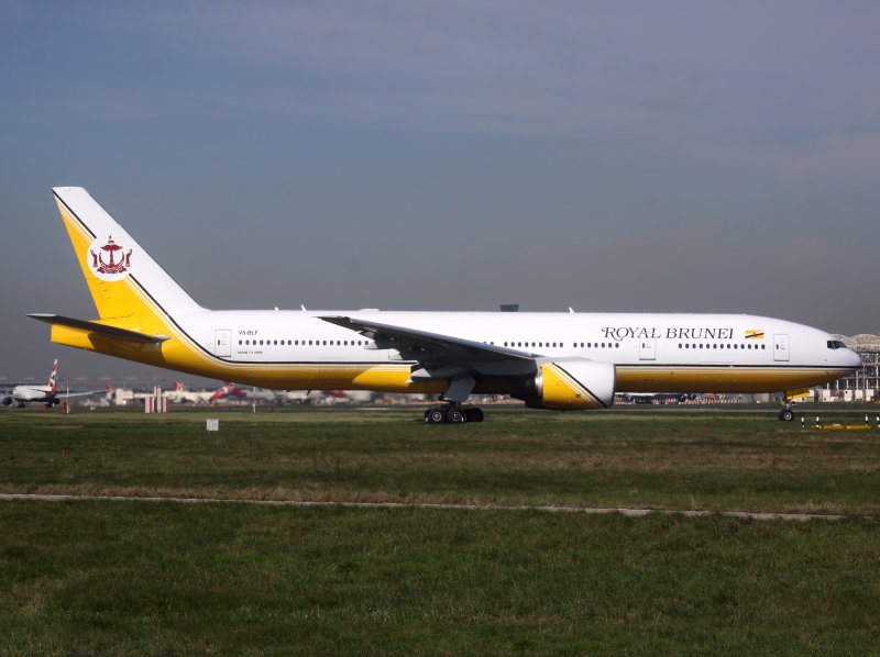 B772   V8-BLF