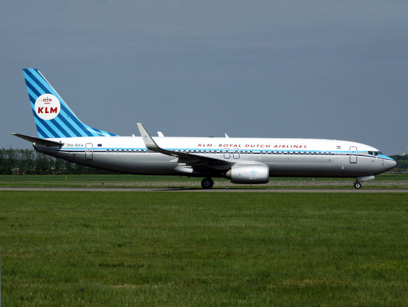 B738 PH-BXA